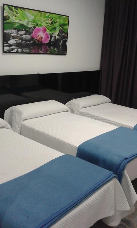 Hostal Buenos Aires Мадрид Экстерьер фото